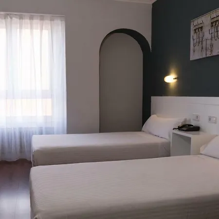 Otel Gran Regente Oviedo
